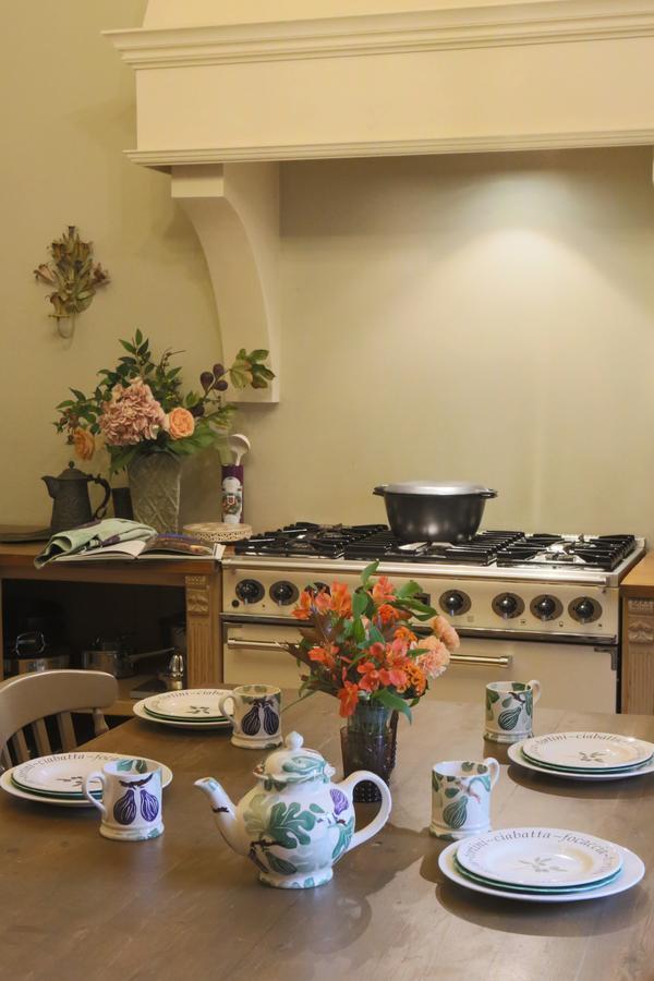 Oundle Bespoke Apartments Экстерьер фото